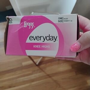 L'eggs Everyday Knee Highs - Nude
